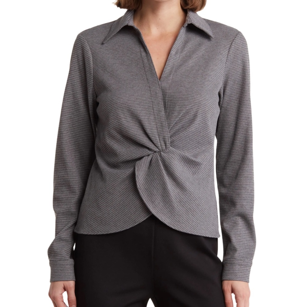 NEW Calvin Klein Twist Front Long Sleeve Knit Top Size Small
Gray Charcoal Color